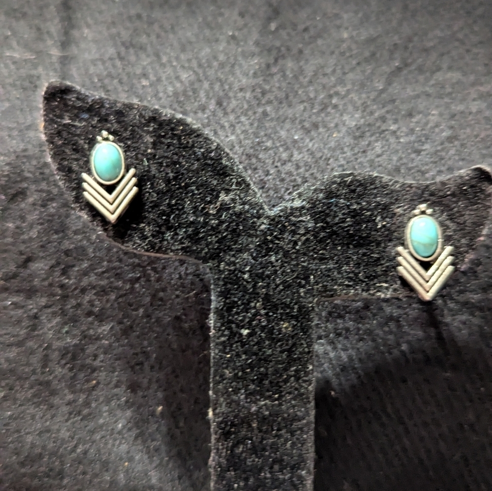 Silver Tone Turquoise Blue Color Dainty Delicate Chevron Stud Statement Earrings